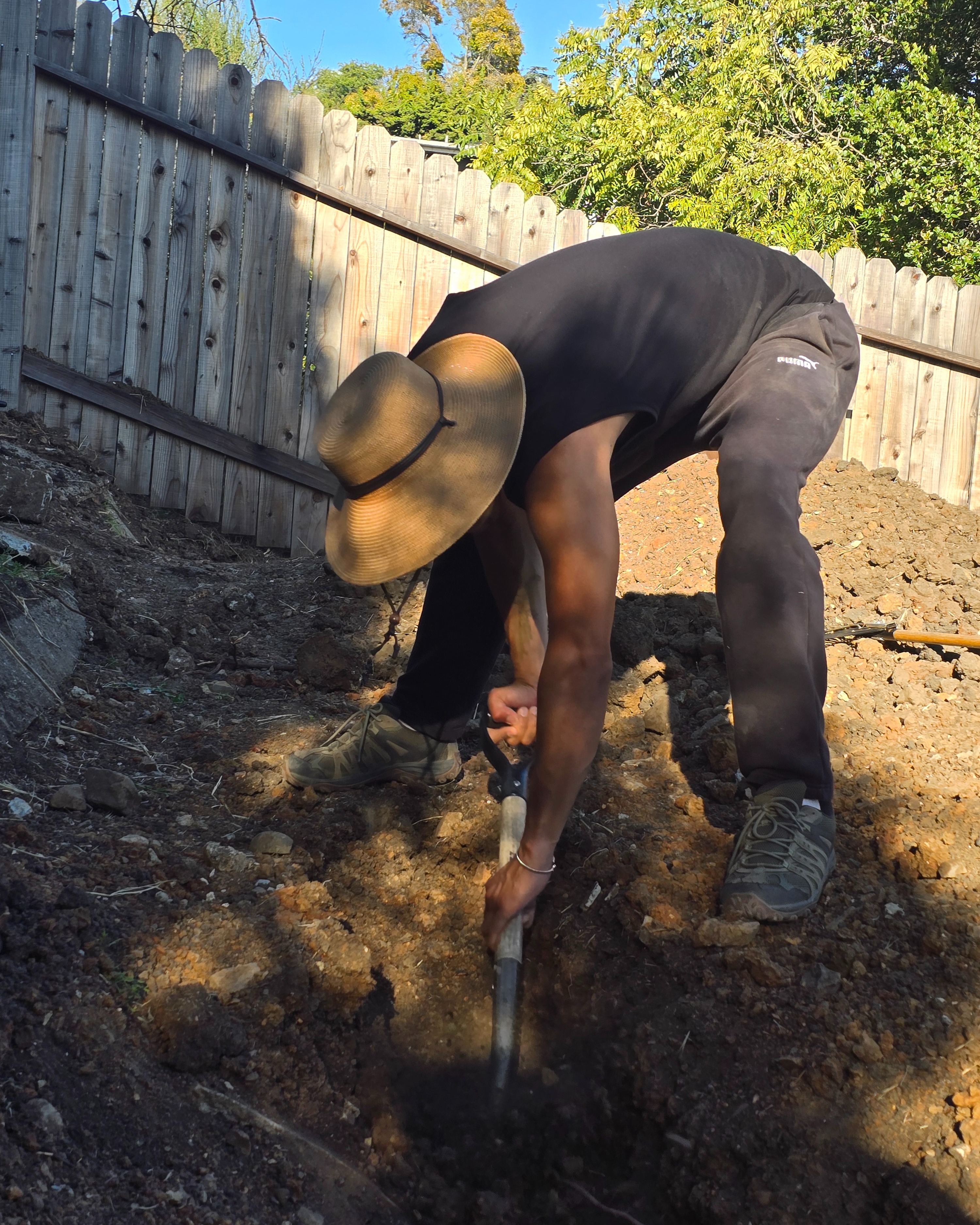 Trench for the inner long wall