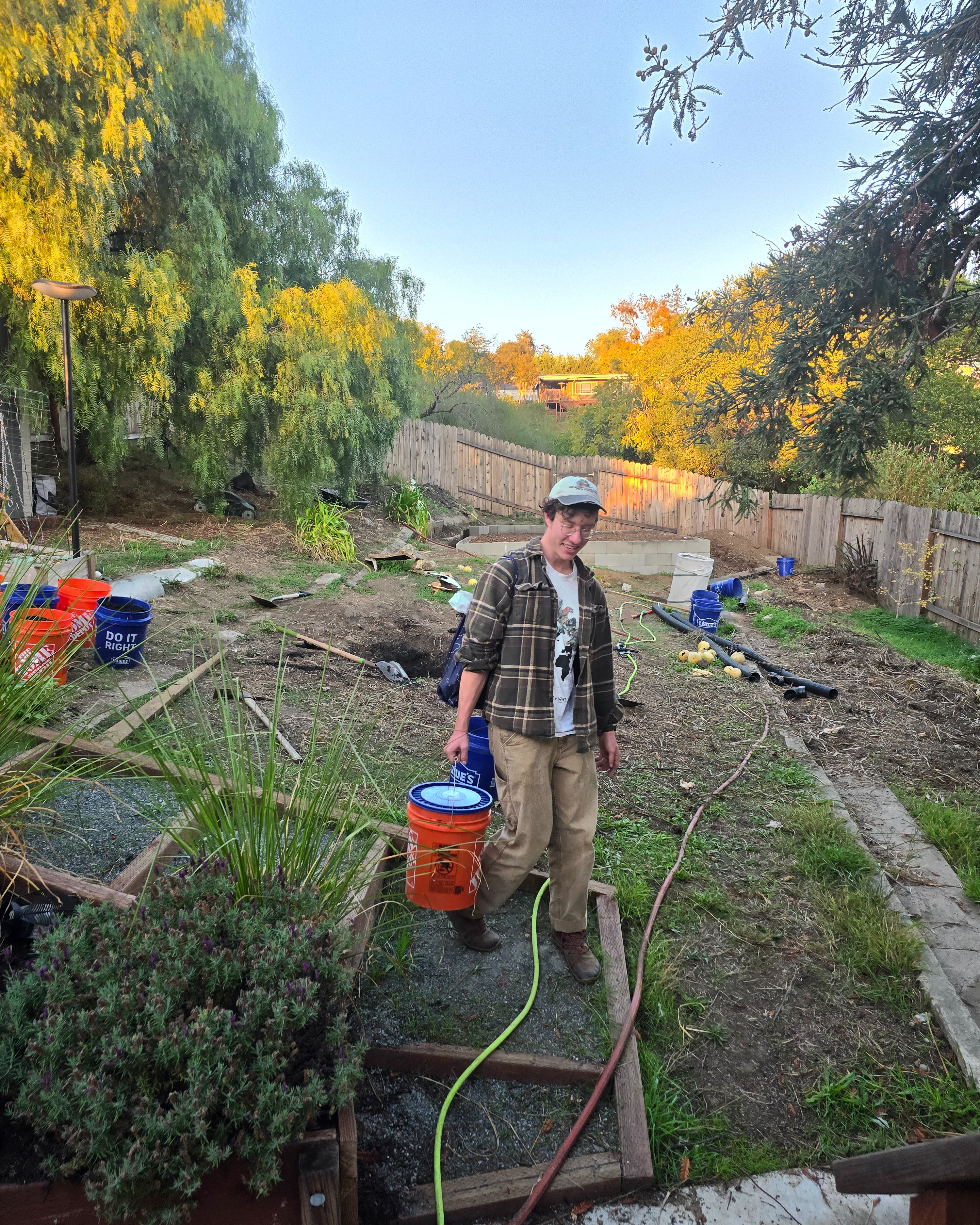 Biochar for community distribution