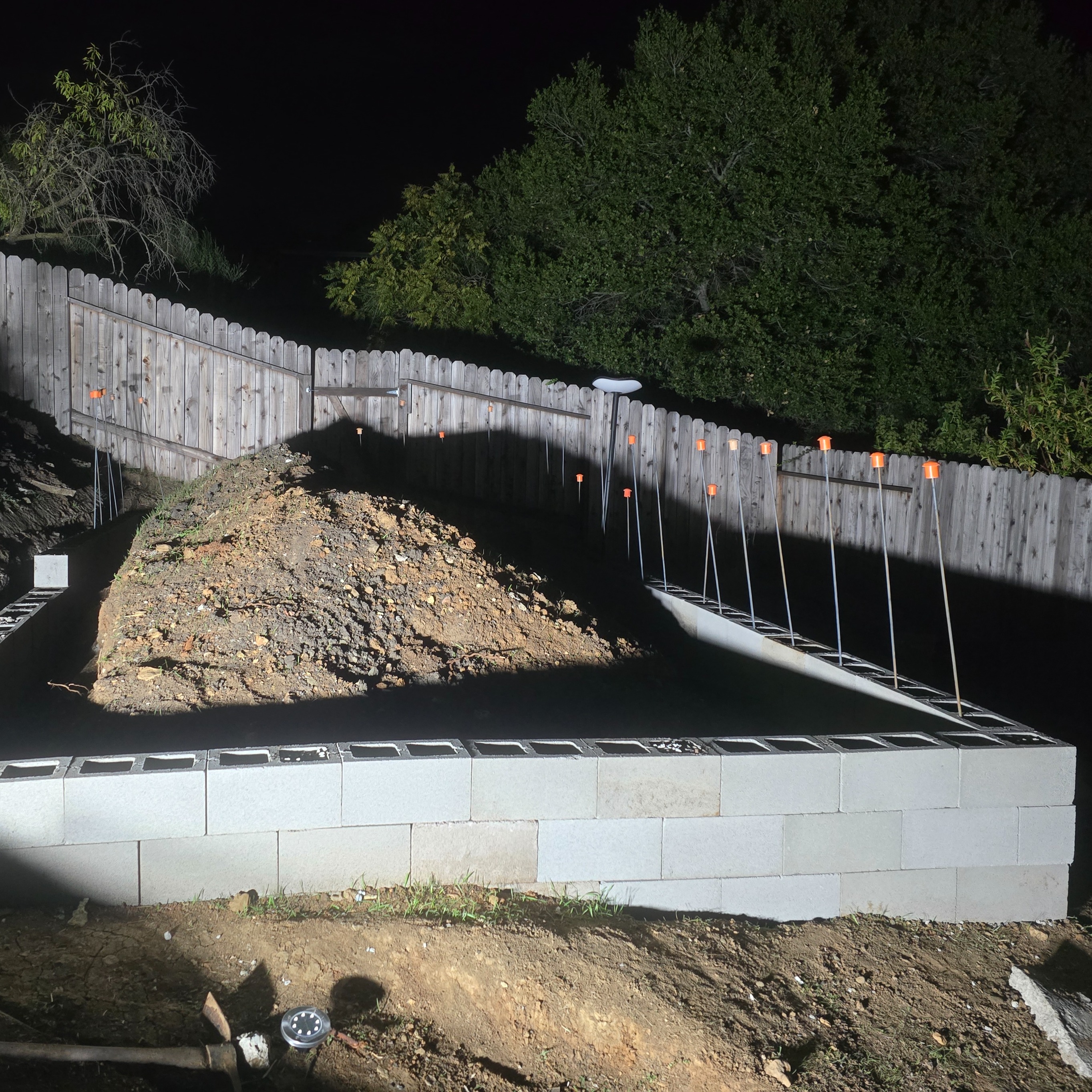 Drainage system with pipes to bioswale